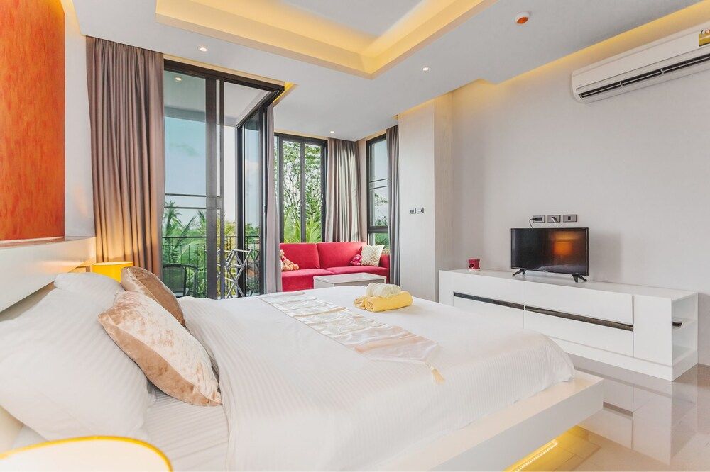 Condo in Nai Harn in ReLife 15-132-301 Condo, 1 Bedroom 8