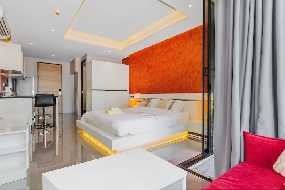 Condo in Nai Harn in ReLife 15-132-301 Condo, 1 Bedroom 6