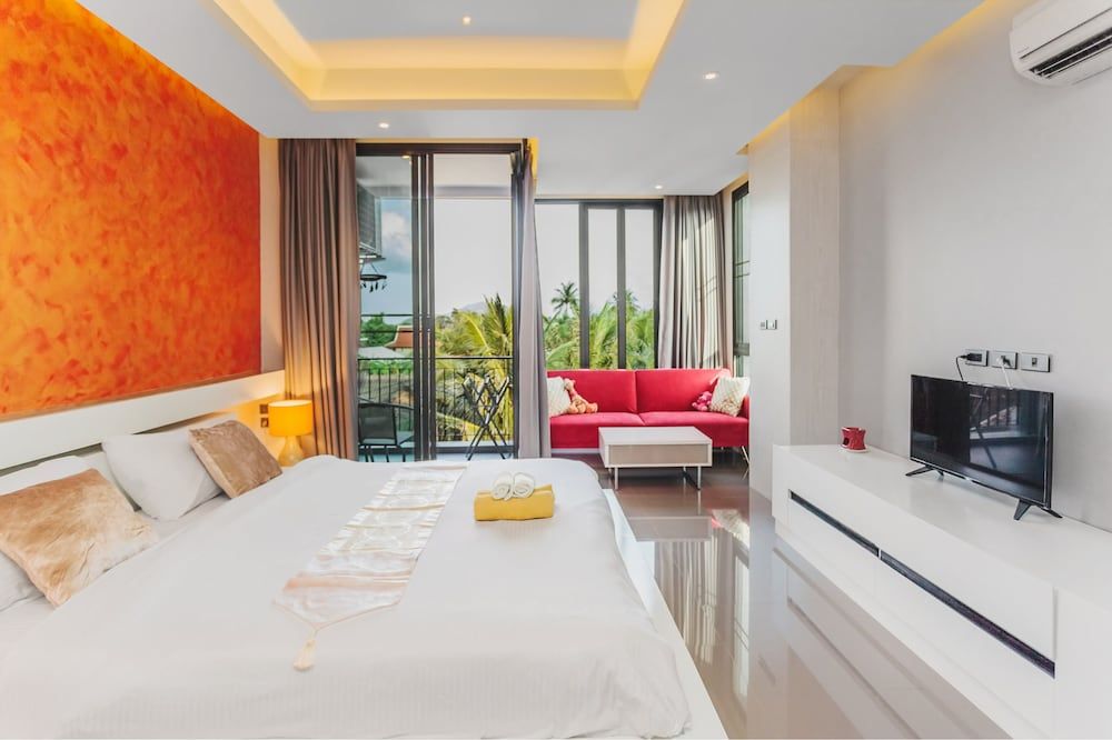 Condo in Nai Harn in ReLife 15-132-301 Condo, 1 Bedroom