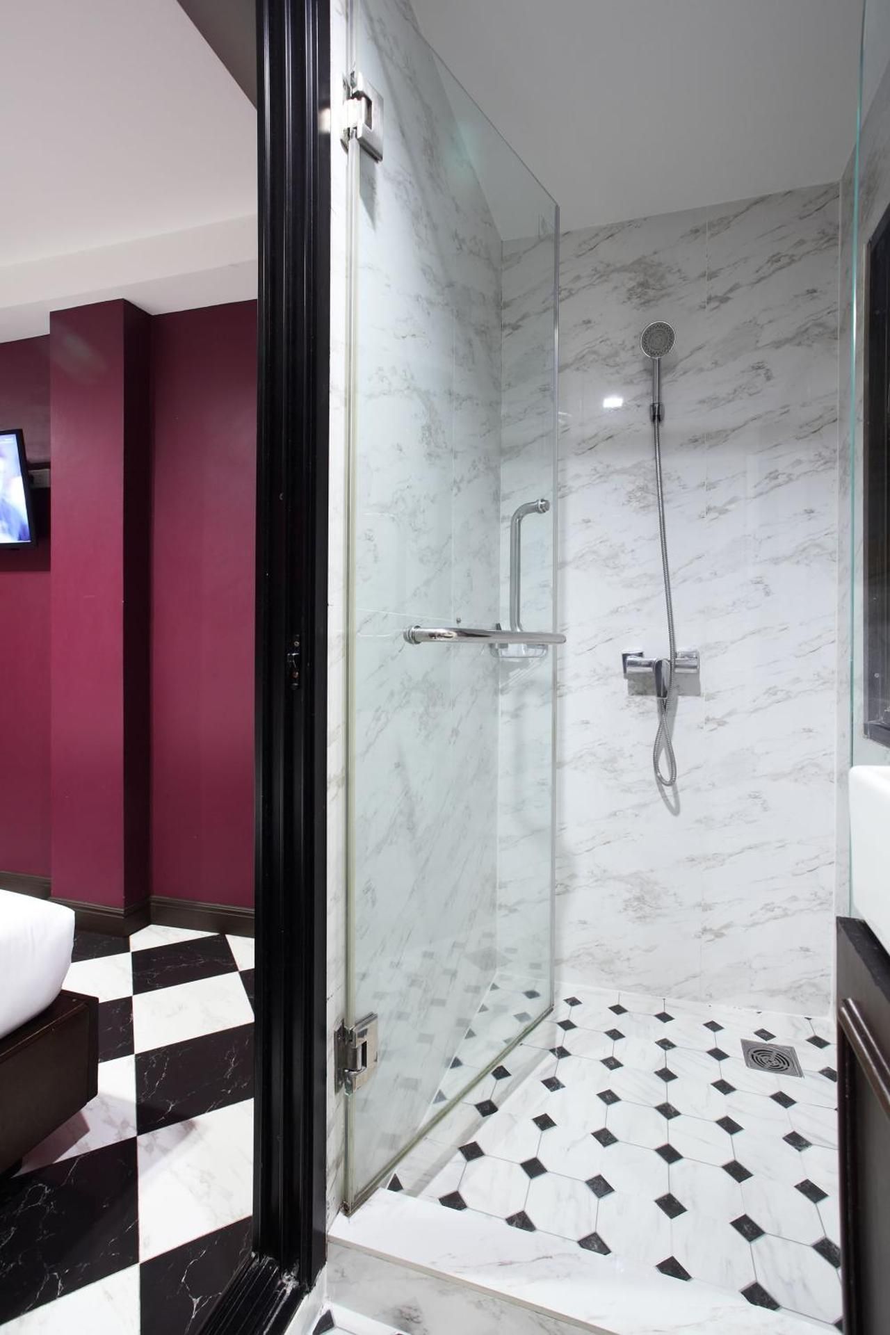 undefined Violet Tower at Khaosan Palace 8