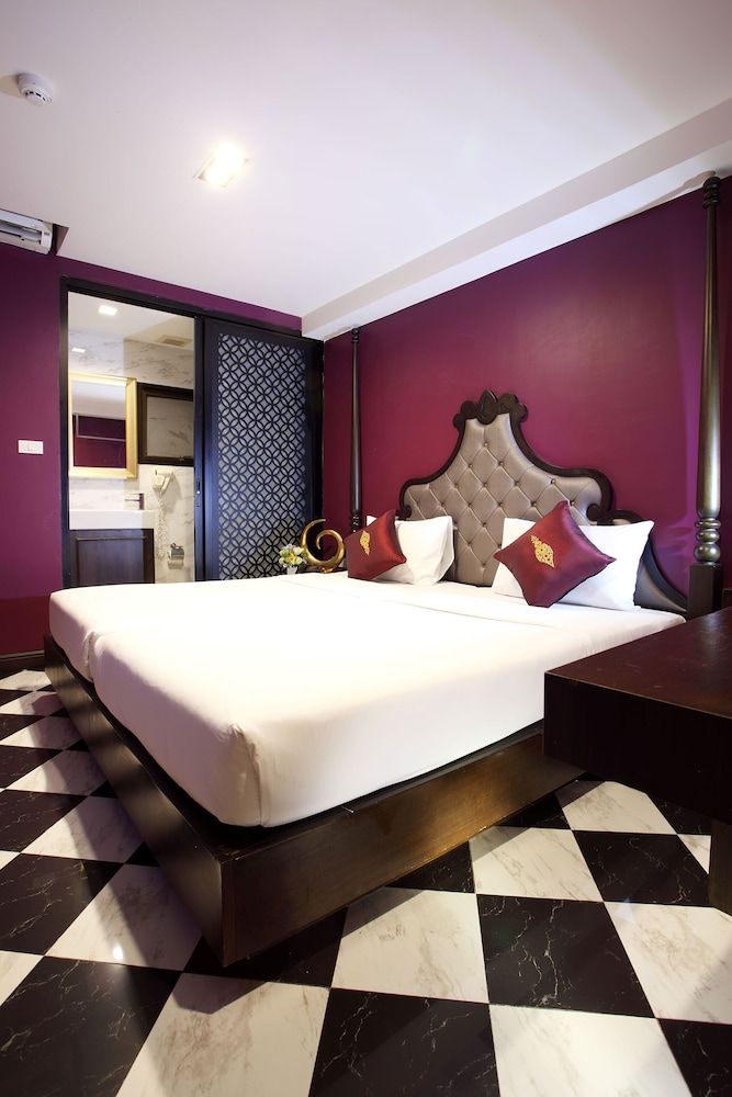 undefined Violet Tower at Khaosan Palace 10