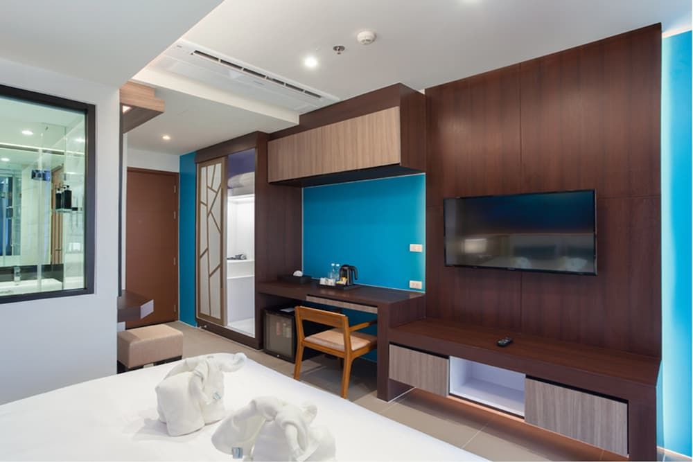 The Marina Phuket Hotel Deluxe Double Room 12