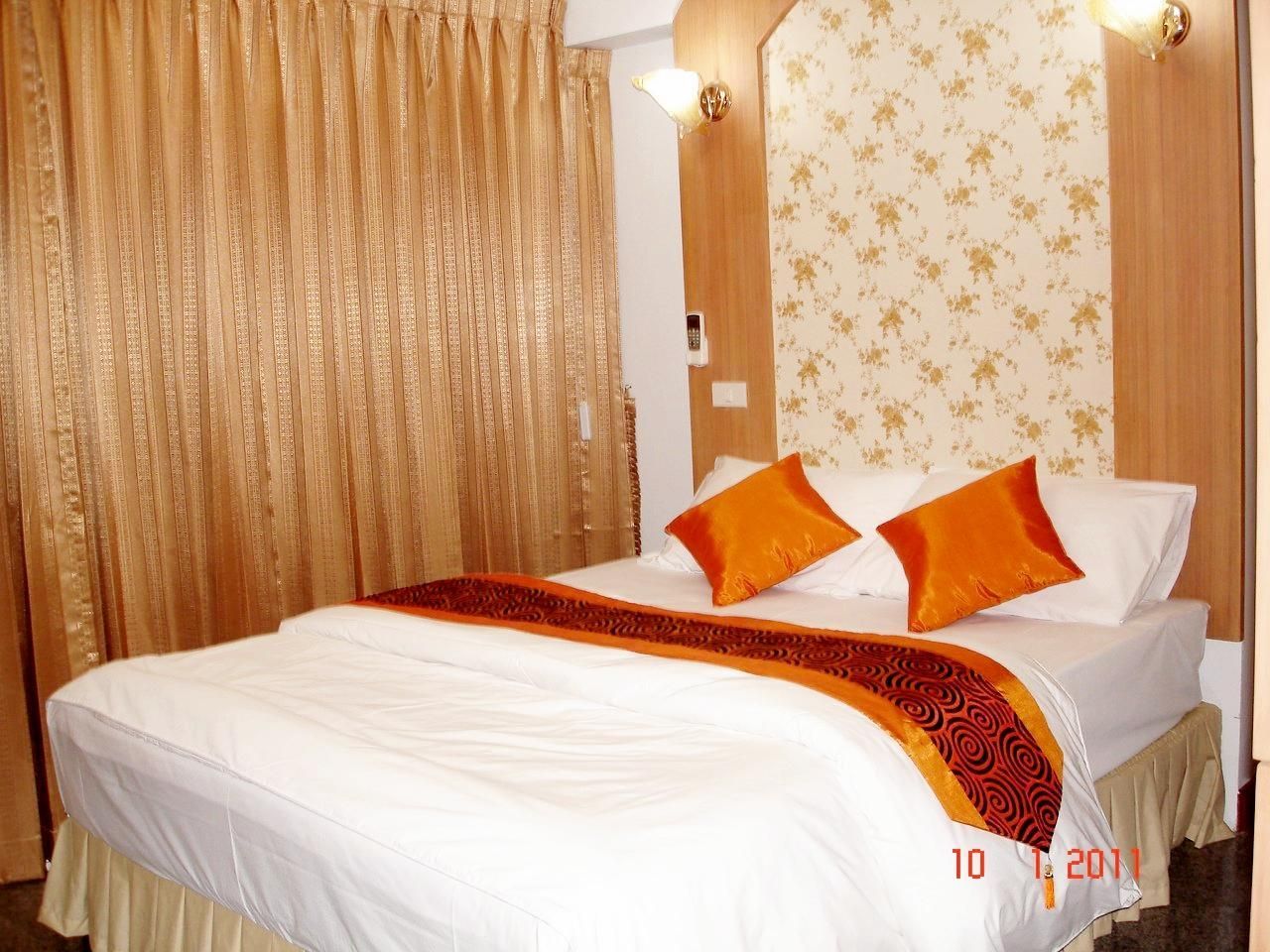 undefined Diamond Sweet Hotel 3
