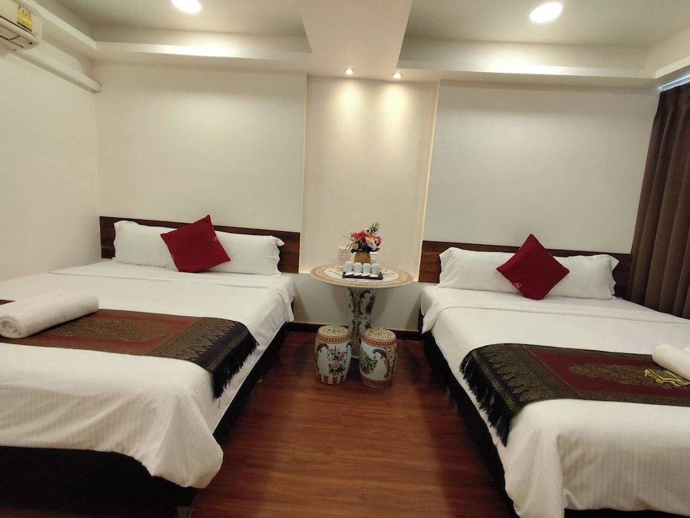 undefined Longzhu Guesthouse 5