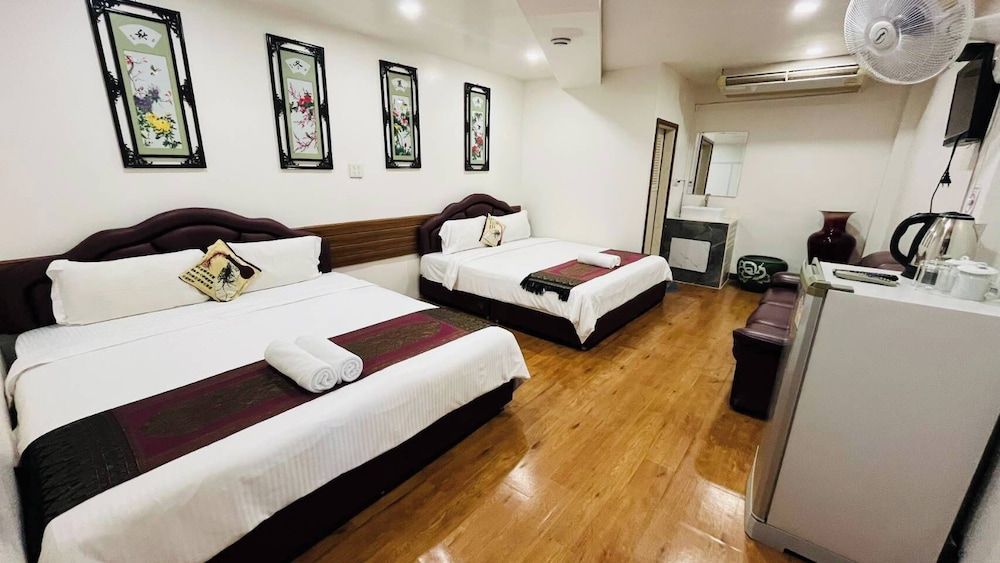 undefined Longzhu Guesthouse 4