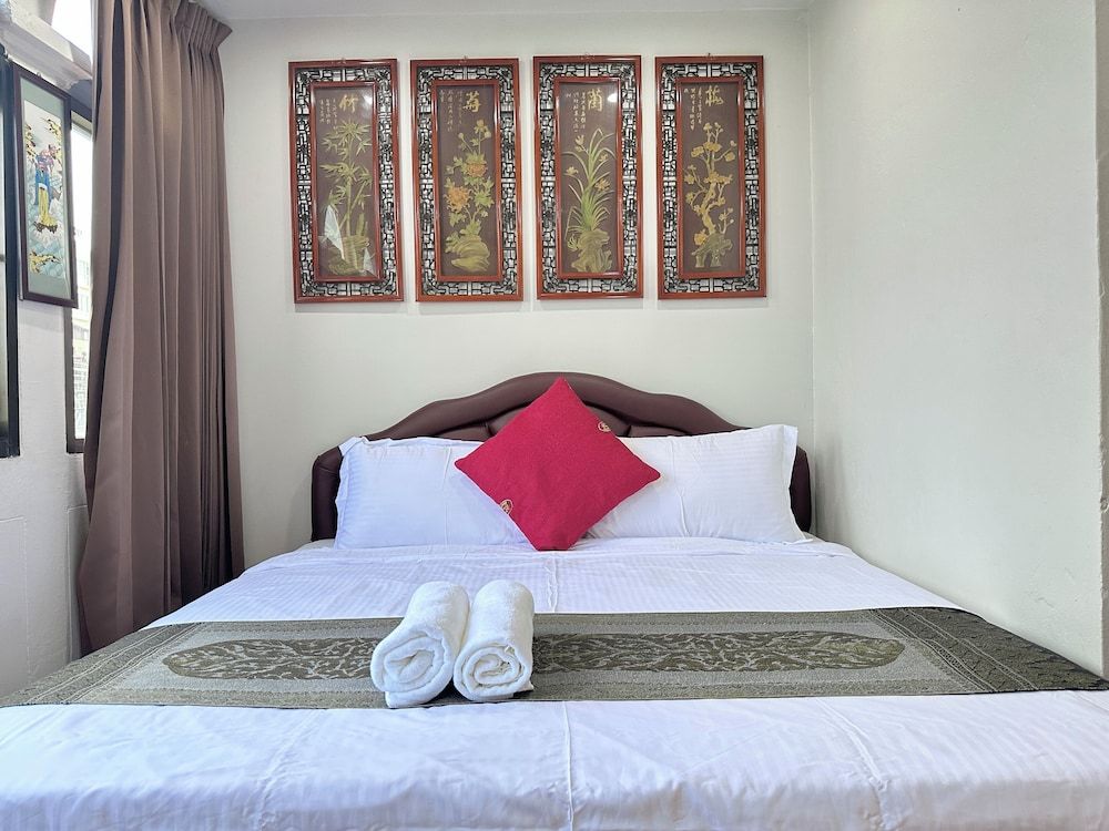 undefined Longzhu Guesthouse 6