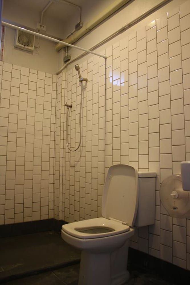 undefined Pho Hostel 4