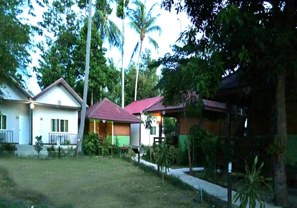 undefined Everest Resort 9