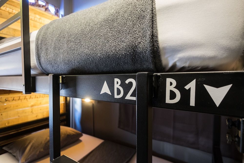 Assembly Hostel Mix Dormitory 5