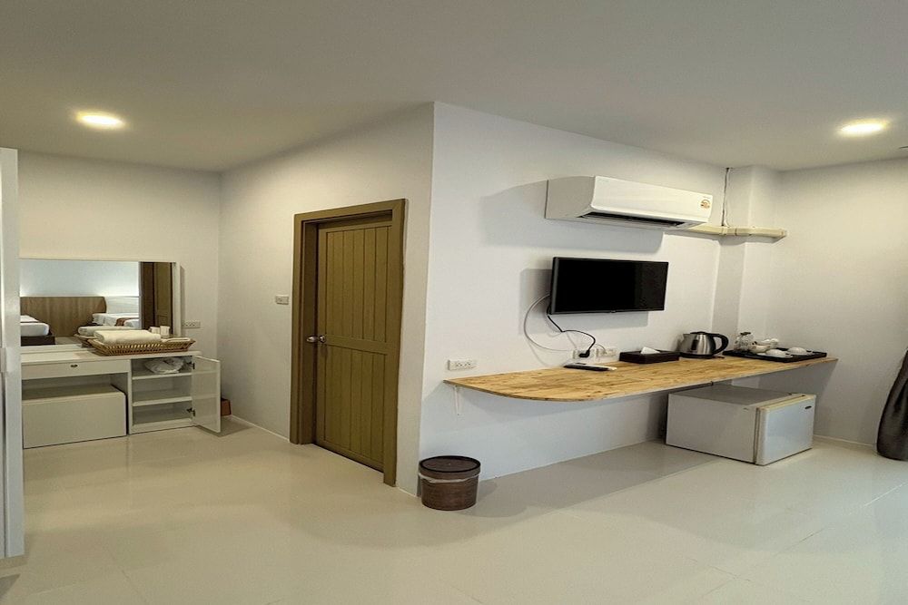 undefined NIM SEE SENG Hotel 8