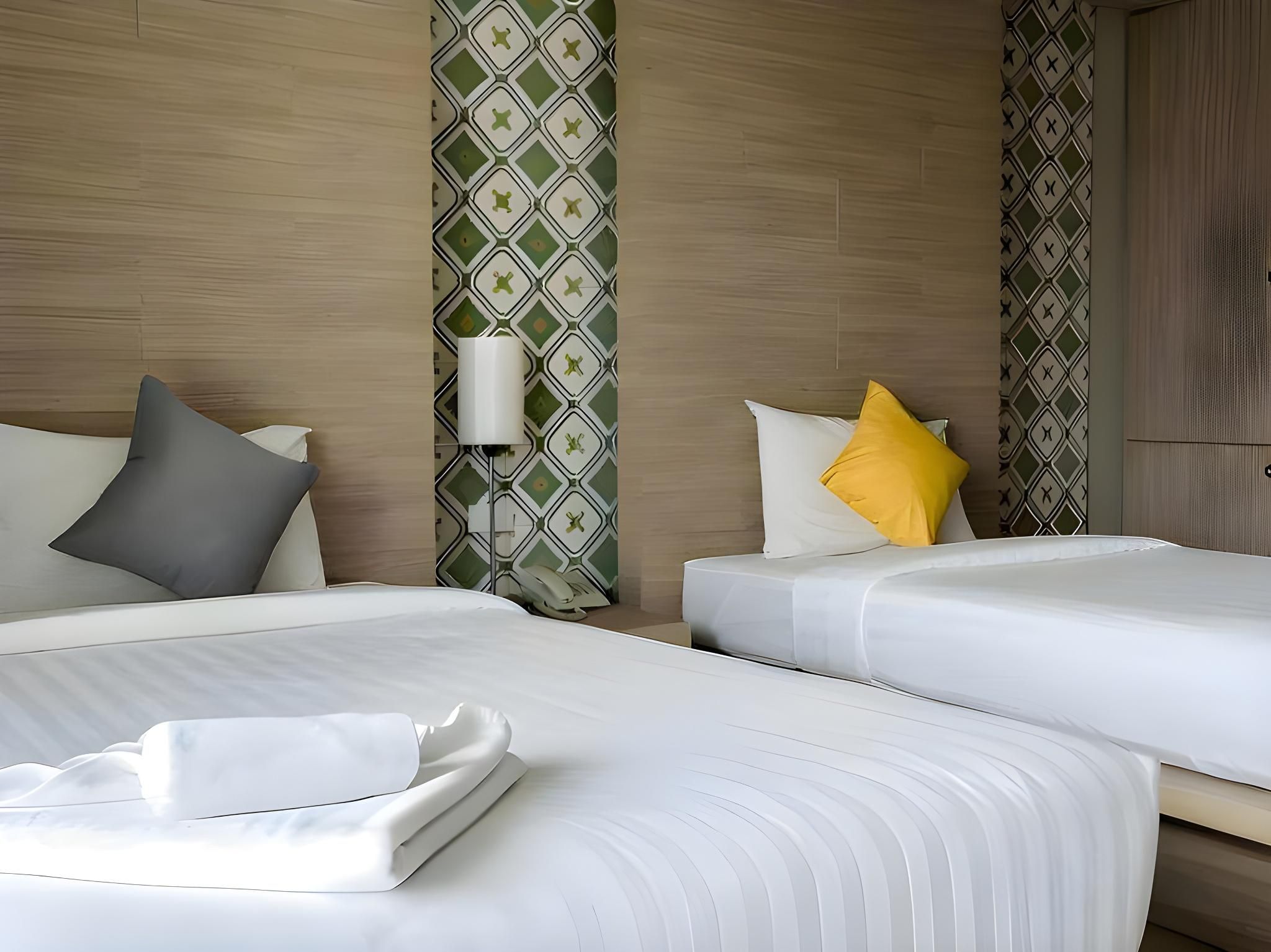 undefined Chinotel 9