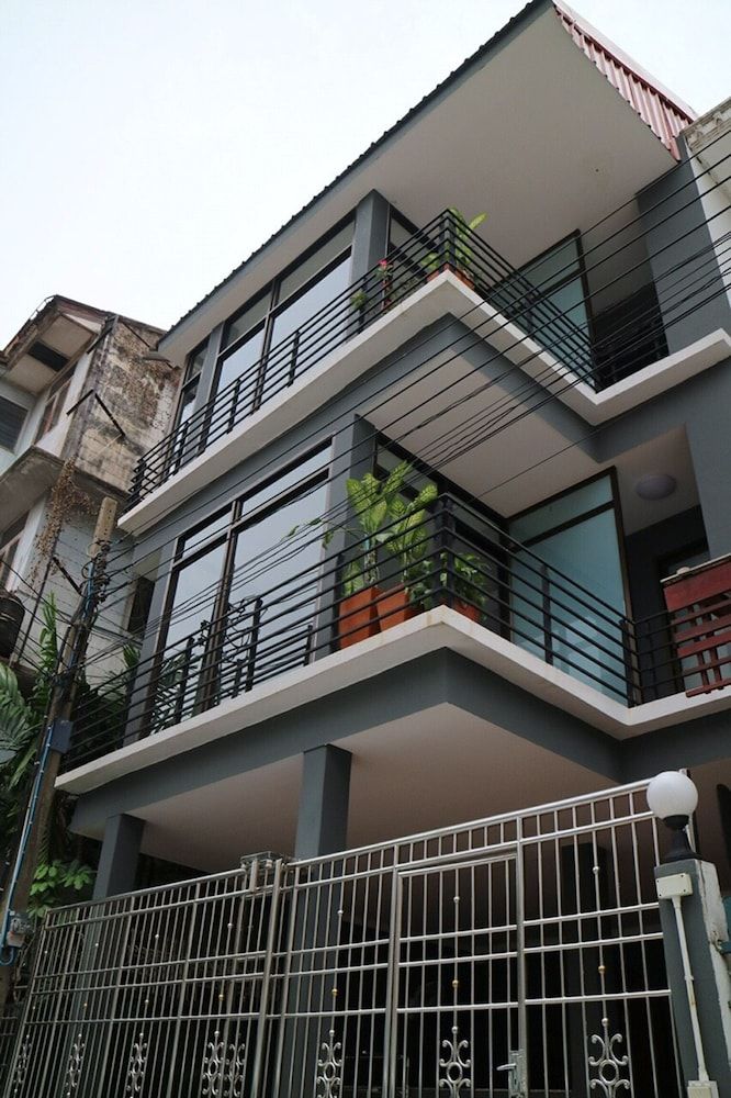 undefined Nine Place Sukhumvit 46 2