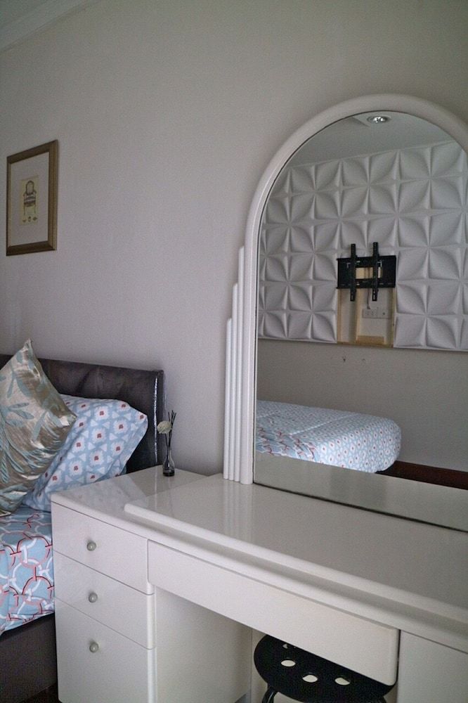 Nine Place Sukhumvit 46 Room 26