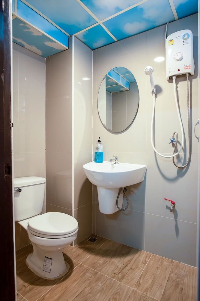 Gedkanok Apartment Standard Double Room 16