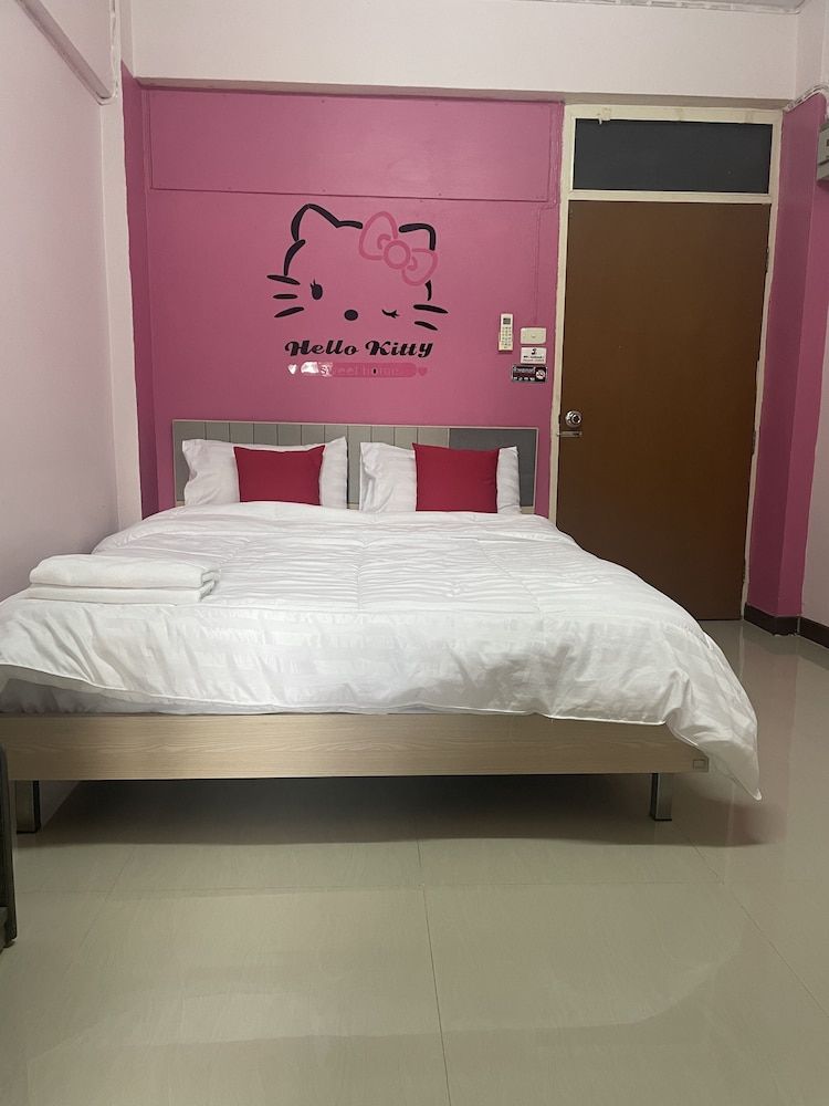 Gedkanok Apartment Standard Double Room 5