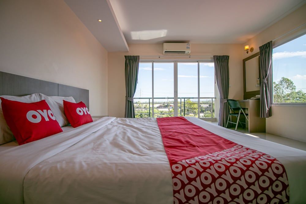 OYO 488 Delight Residence Superior Double Room 8