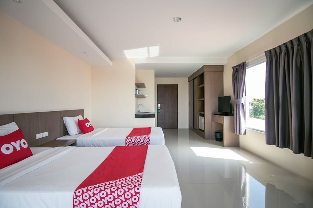 OYO 488 Delight Residence Superior Twin Room 4