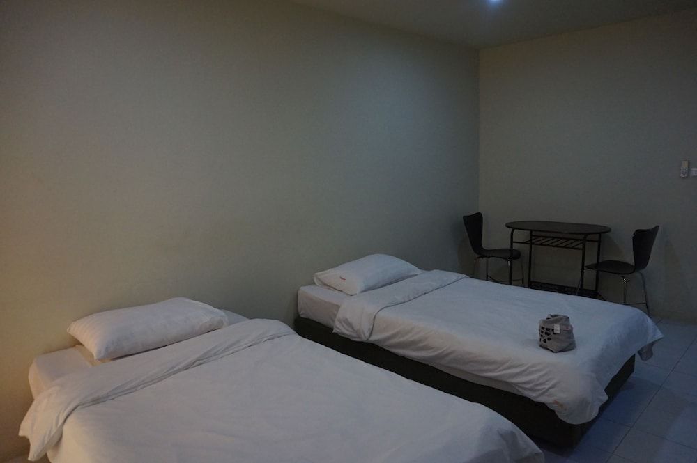 The One Phetchabun Standard Twin Room 2