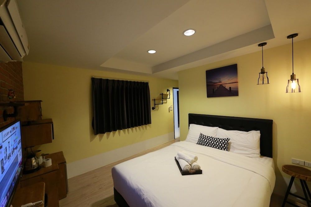 Adagio Bangkok Superior Room