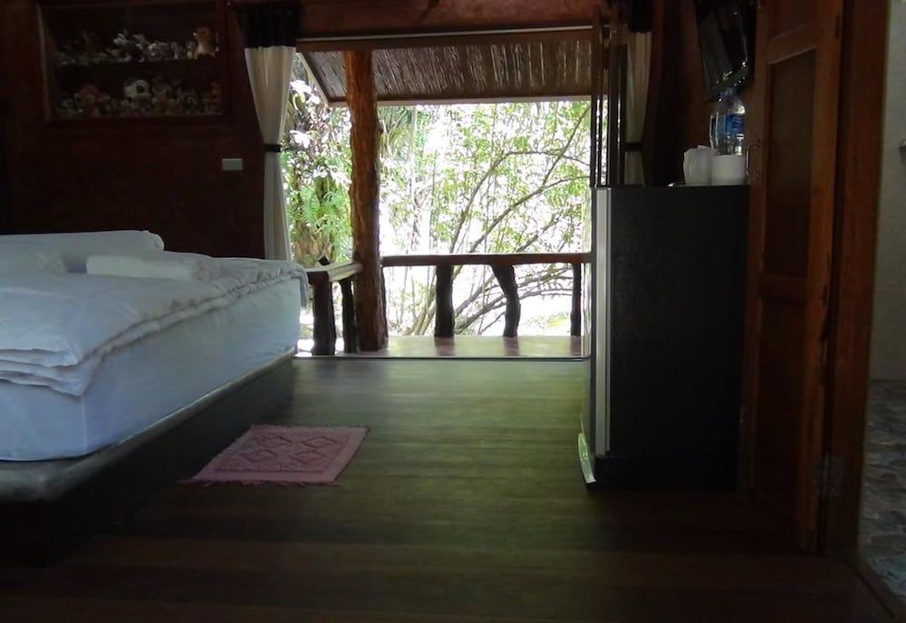 Tuaprodhome Bungalow 11