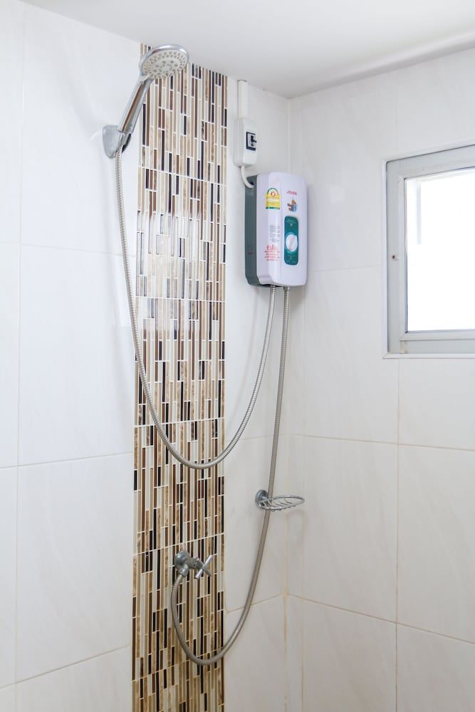 Kavil Guesthouse Large Twin Room 3