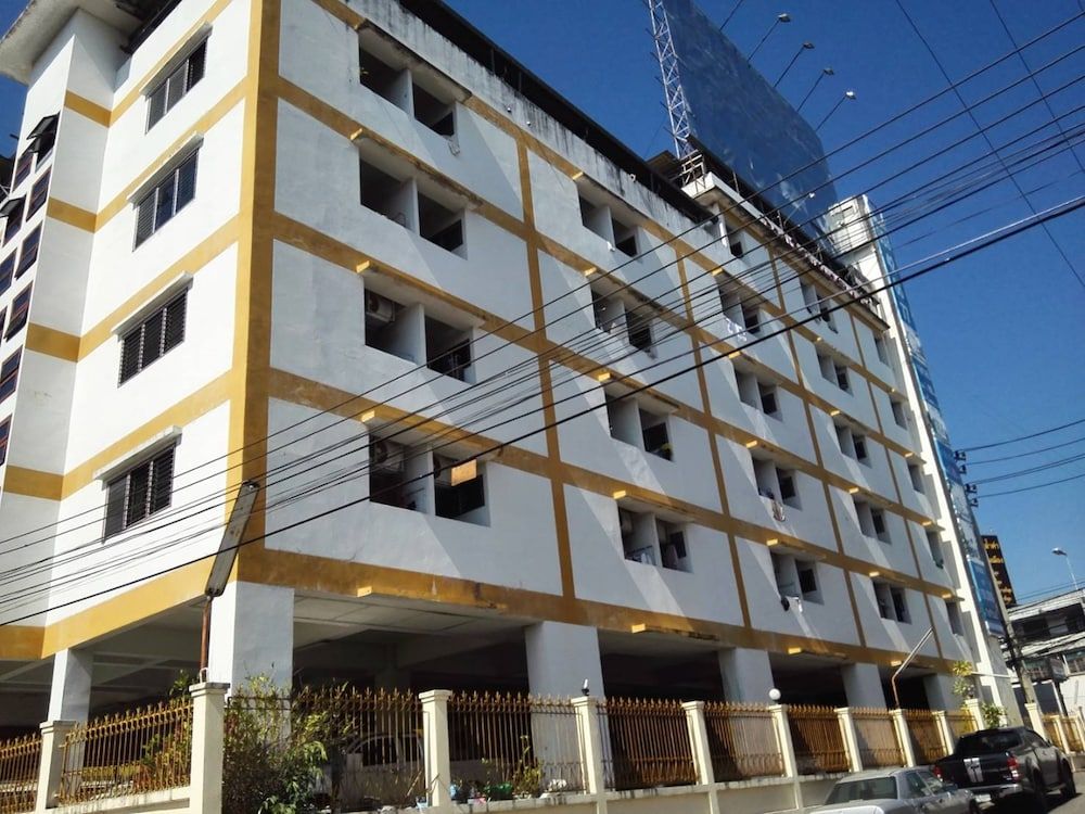 undefined Duangdren Place 3