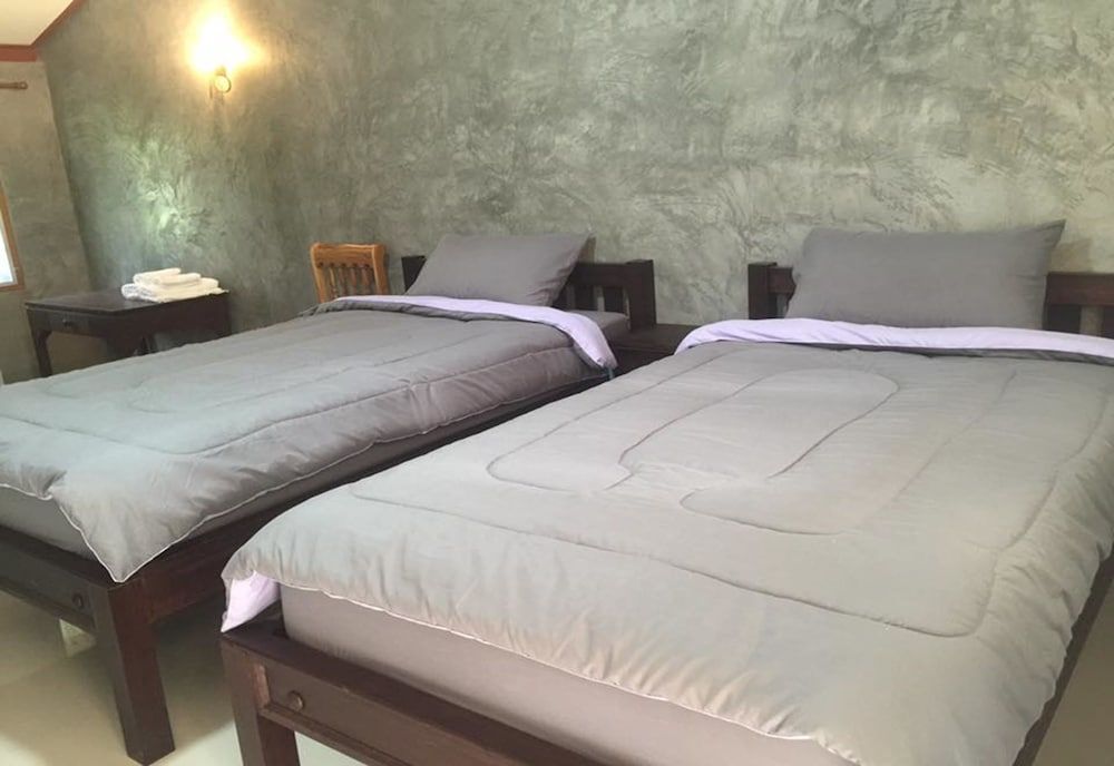 Ban Suan Tawan Chiang Dao Standard Double Room 4