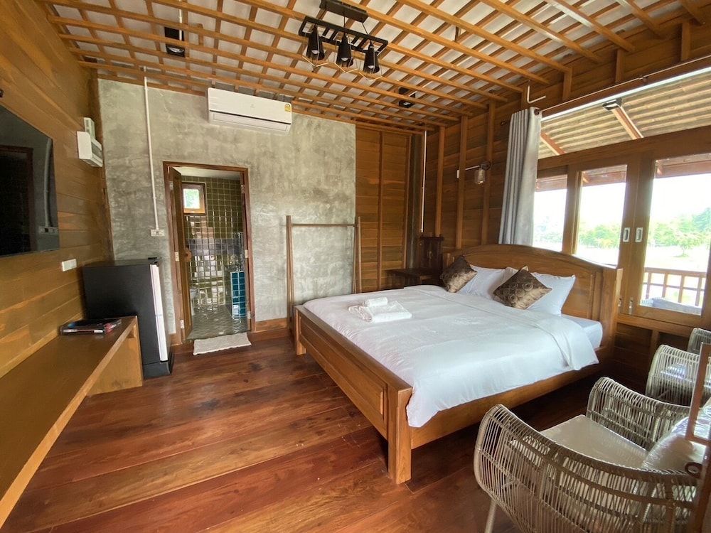 Ban Suan Tawan Chiang Dao Family Room, 1 Bedroom, Non Smoking, Private Bathroom 2