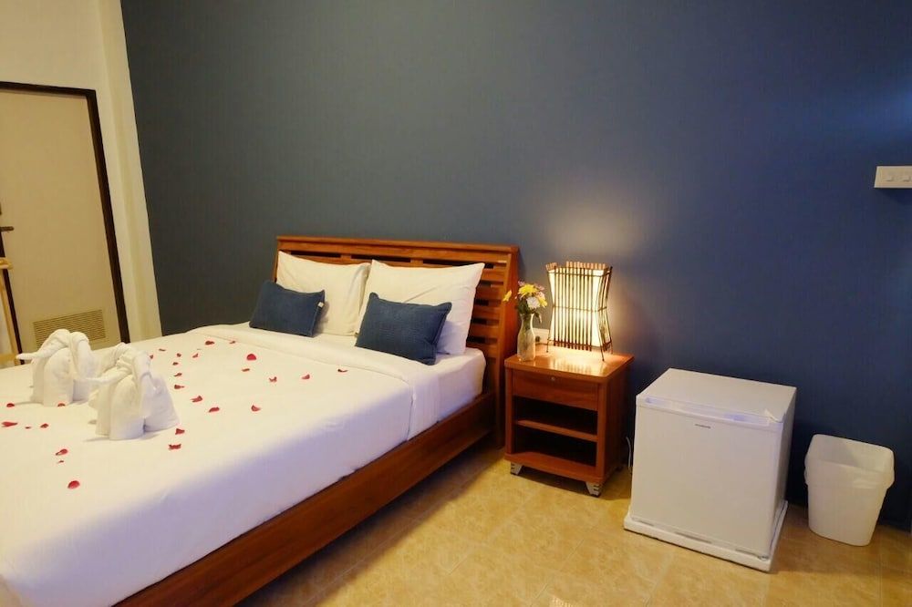 undefined The Lodge Annex 10