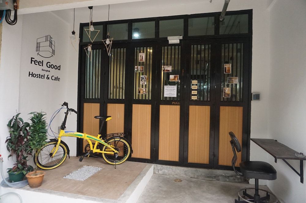 undefined Feel Good Bangkok Hostel 4