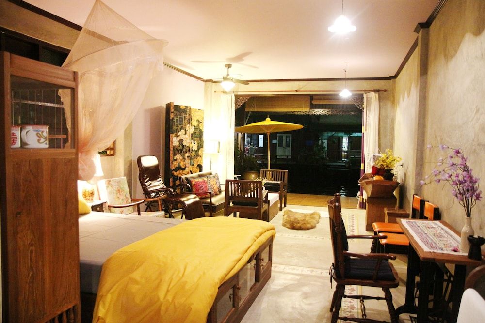 Bang Luang House Studio Suite 5