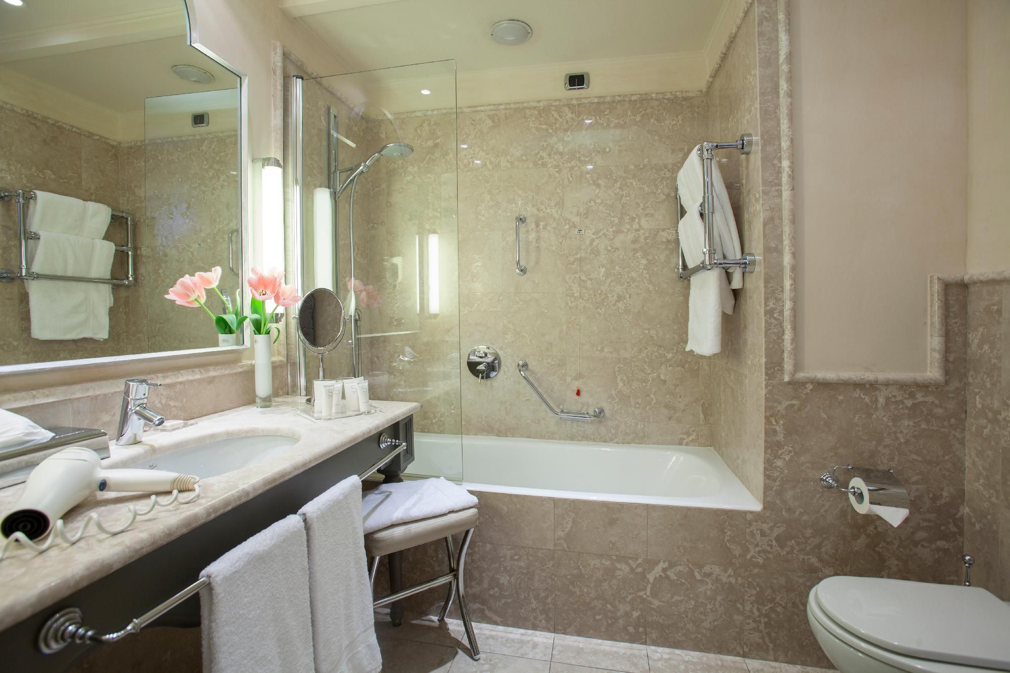 undefined Starhotels Tuscany 4