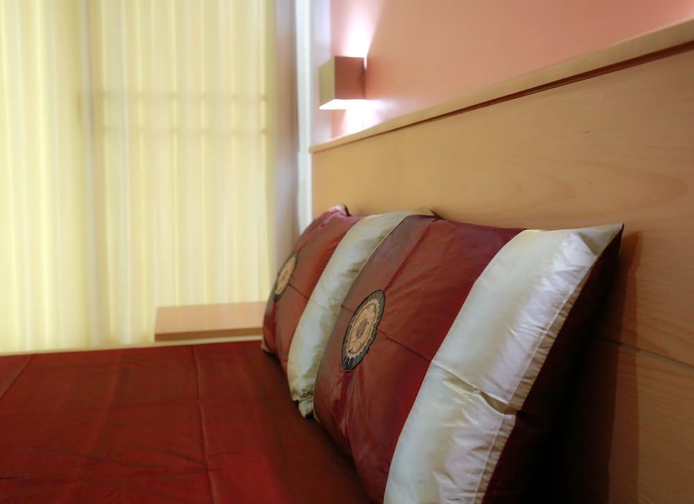 Sasi Place Standard Plus 4