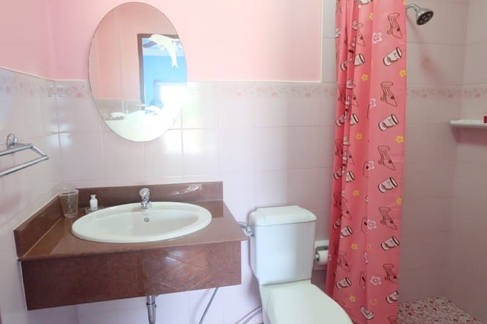 Majestic Villas Phuket Guesthouse (Room Number 5) 7