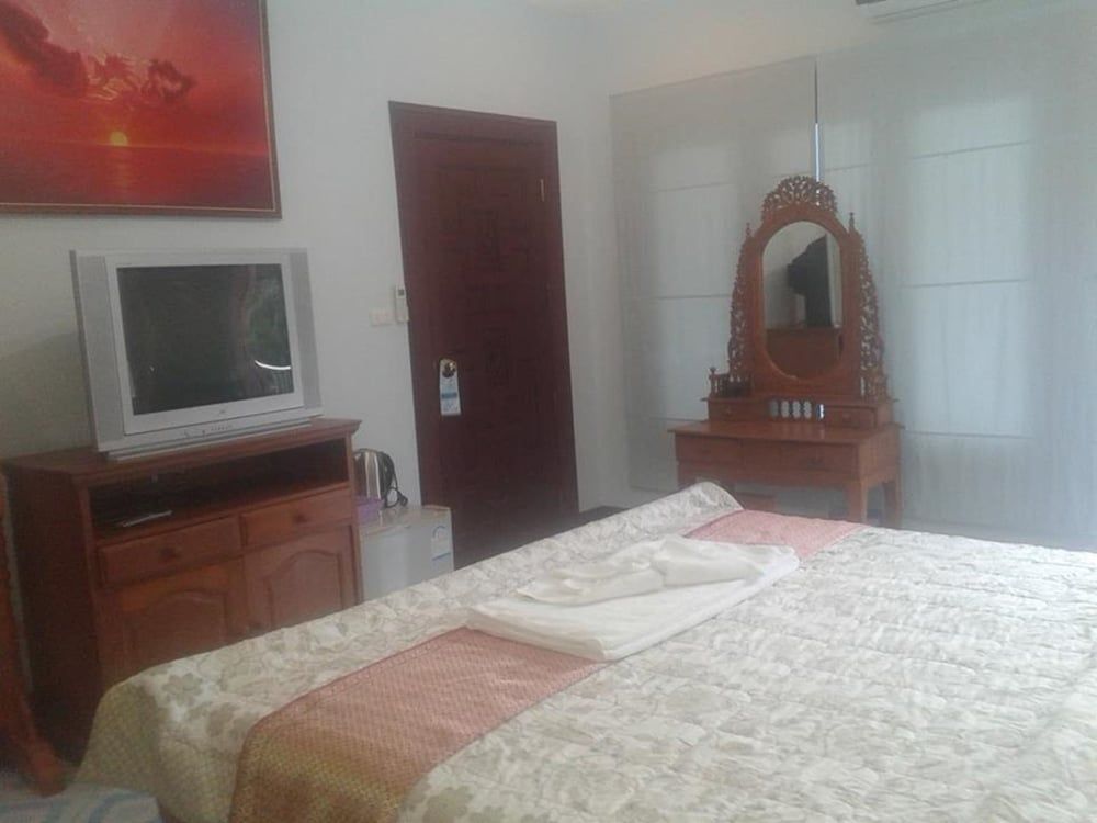 Majestic Villas Phuket Guesthouse (Room Number 3) 2
