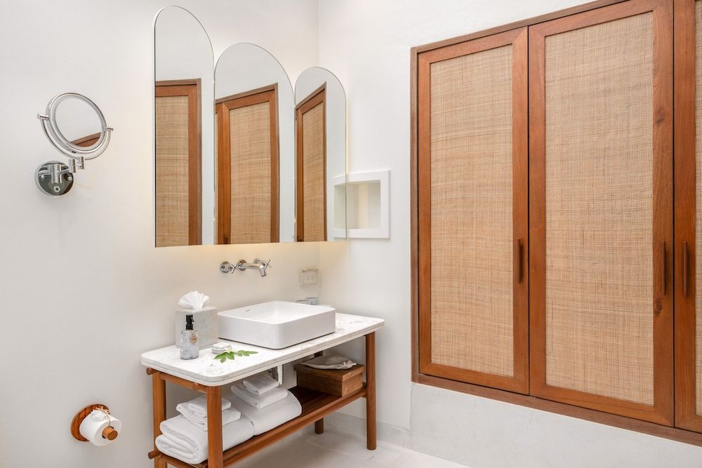 SALA Samui Choengmon Beach Deluxe Room, Balcony 5