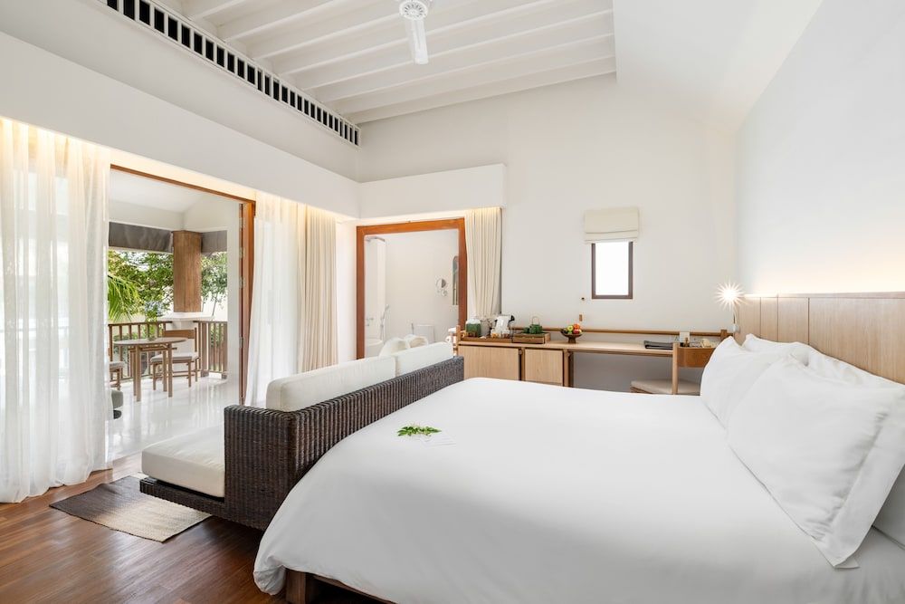 SALA Samui Choengmon Beach Deluxe Room, Balcony 2