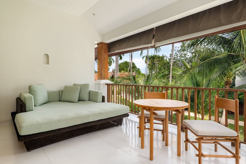 SALA Samui Choengmon Beach Deluxe Room, Balcony 3