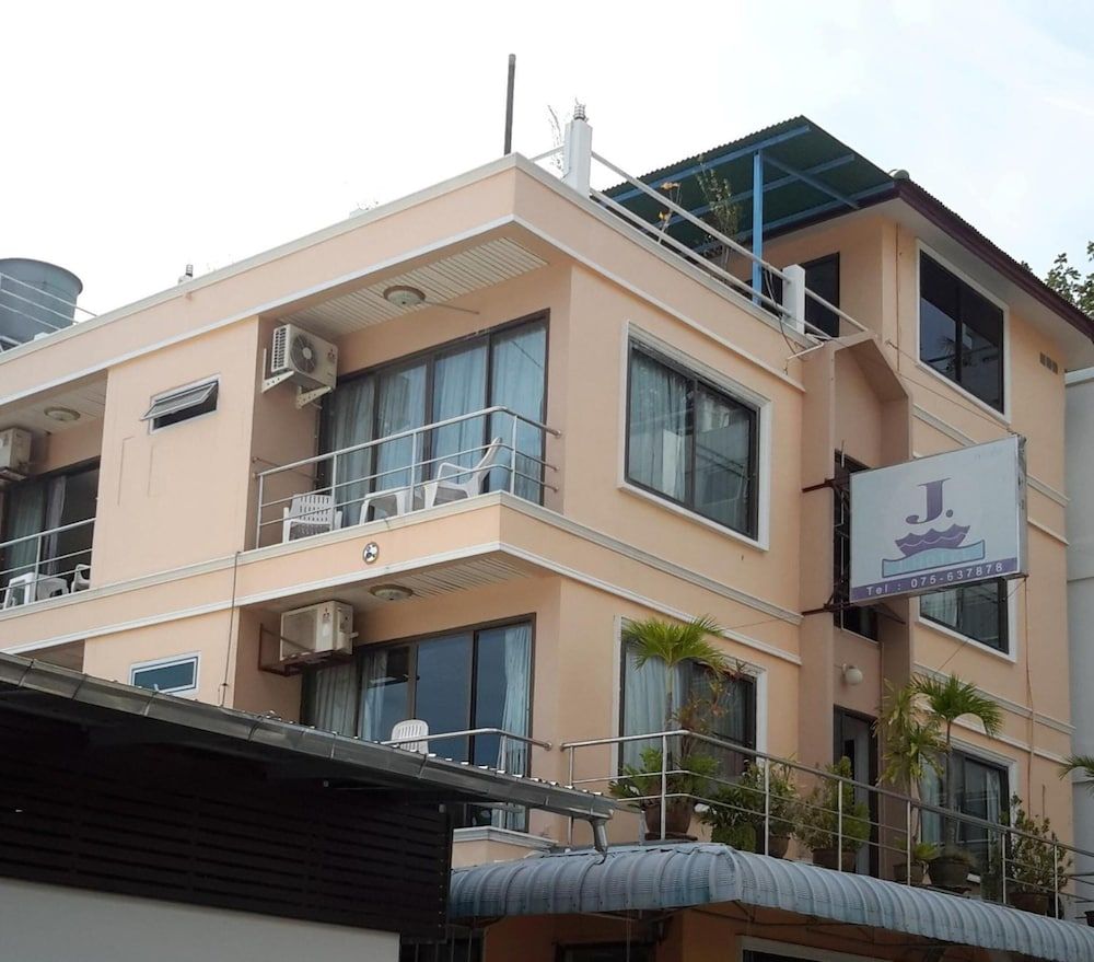 undefined J Hotel 2