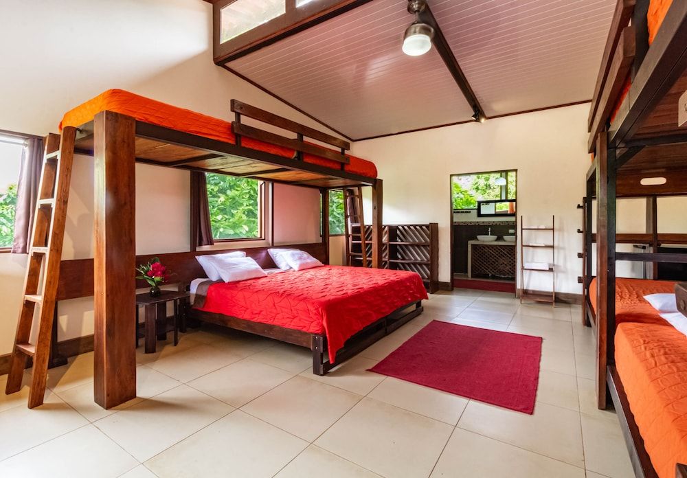 La Anita Rainforest Ranch