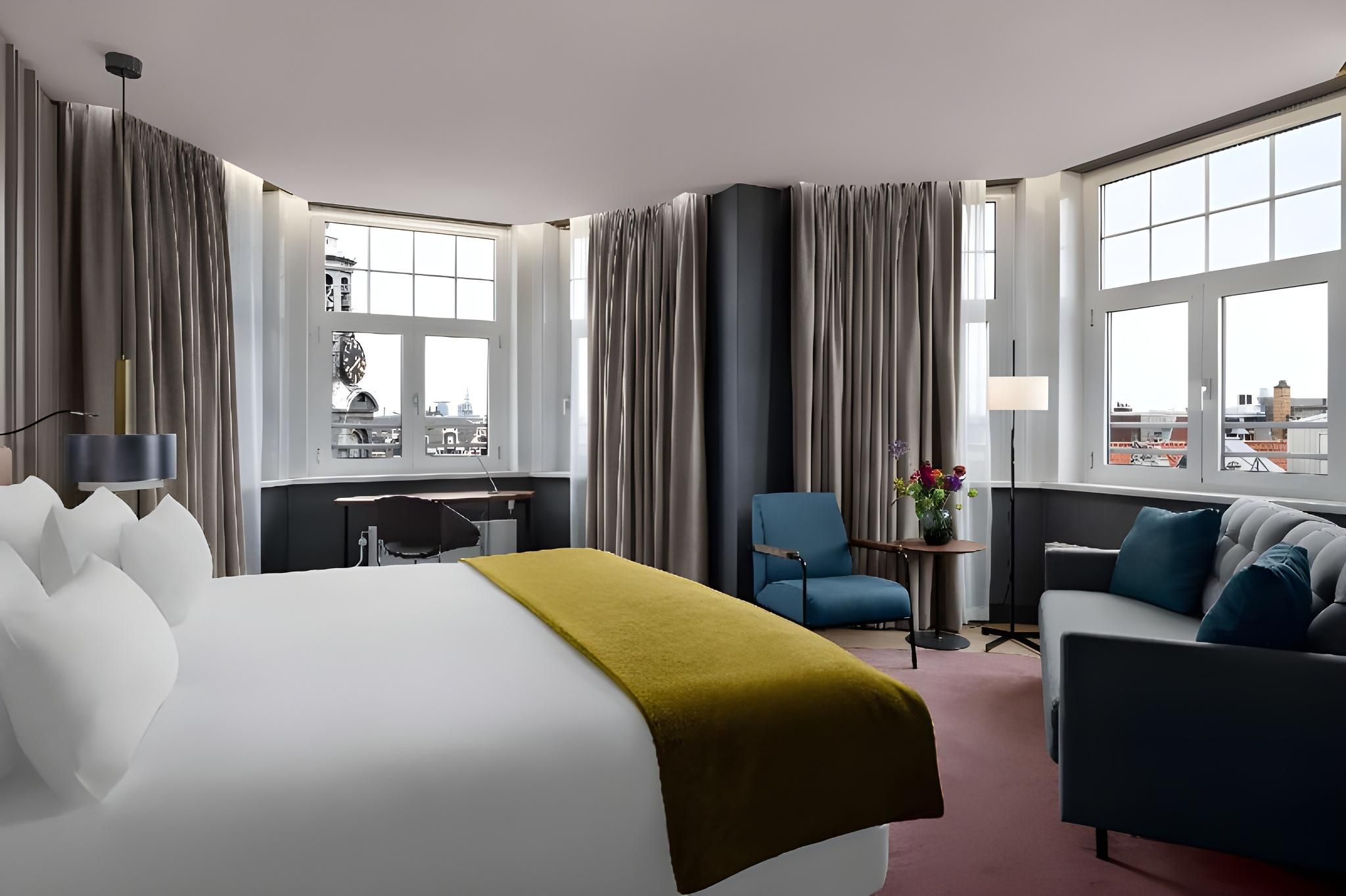 Junior Suite with View