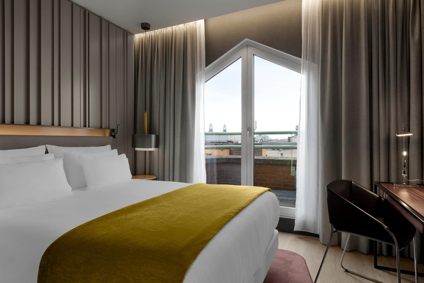 Superior Room View and Terrace