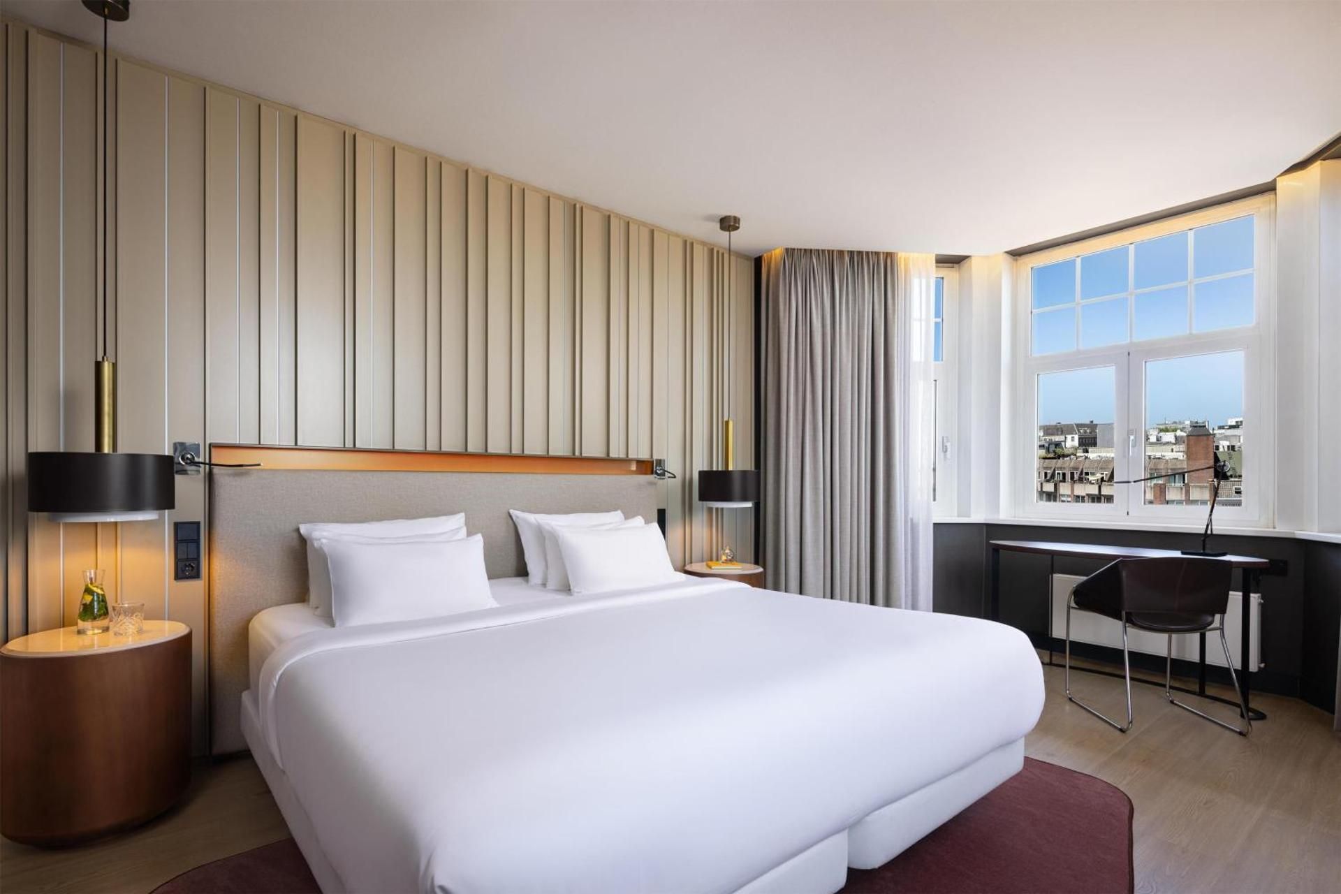 Junior Suite with View with Extra Bed (2 Adults + 1 Child)