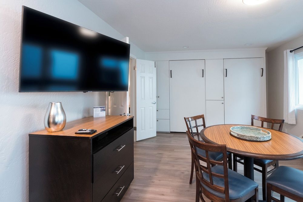 San Clemente Inn Junior Suite, 1 Bedroom 20