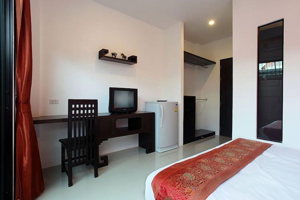 Karon Sino House Single Room 2