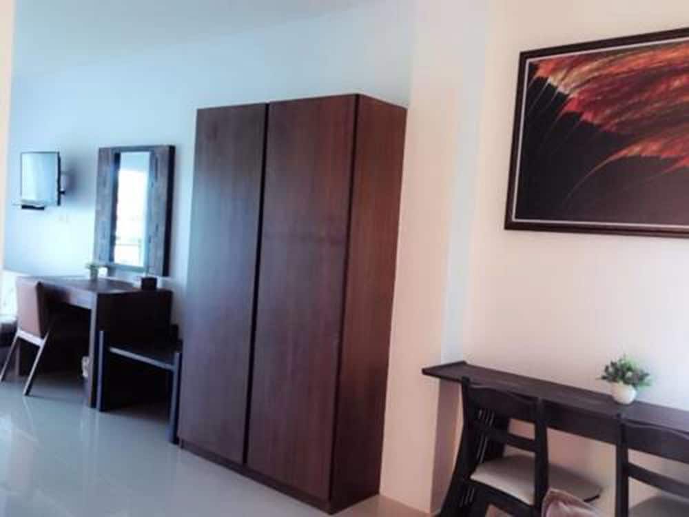 Tamali Hotel Deluxe Room 10