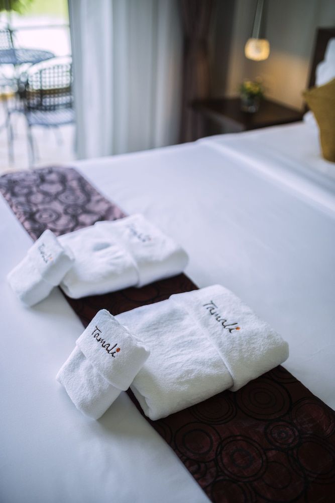 Tamali Hotel Deluxe Room 12