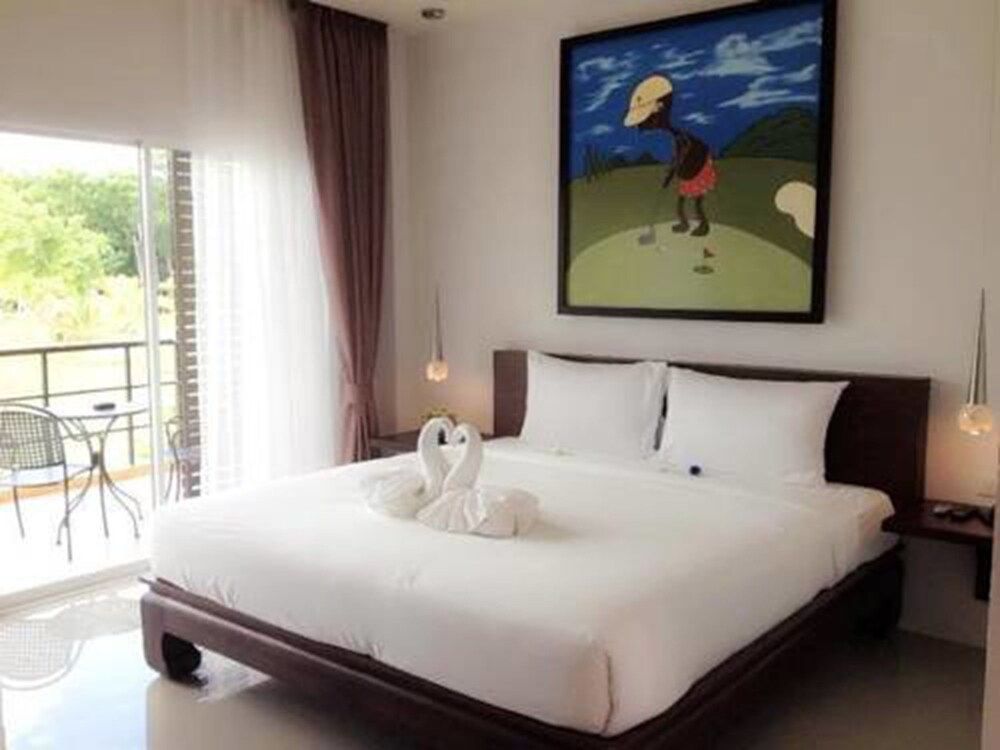 Tamali Hotel Deluxe Room 2