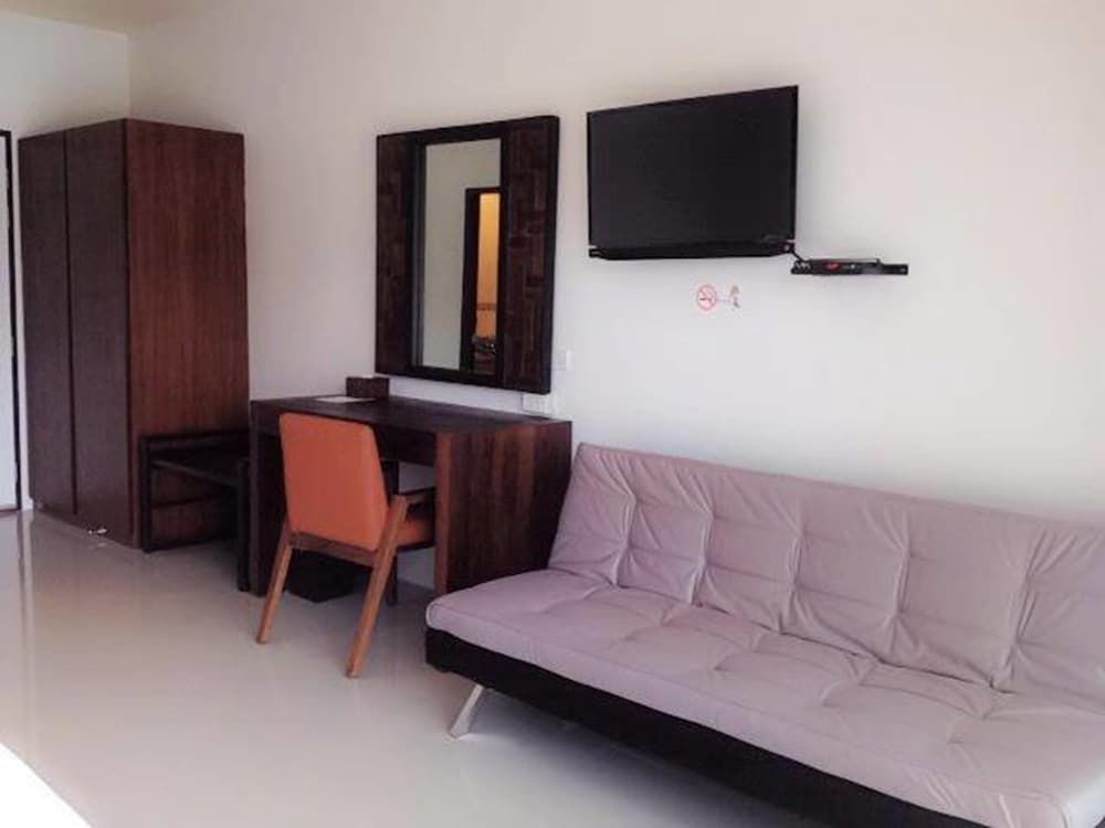 Tamali Hotel Deluxe Room 9