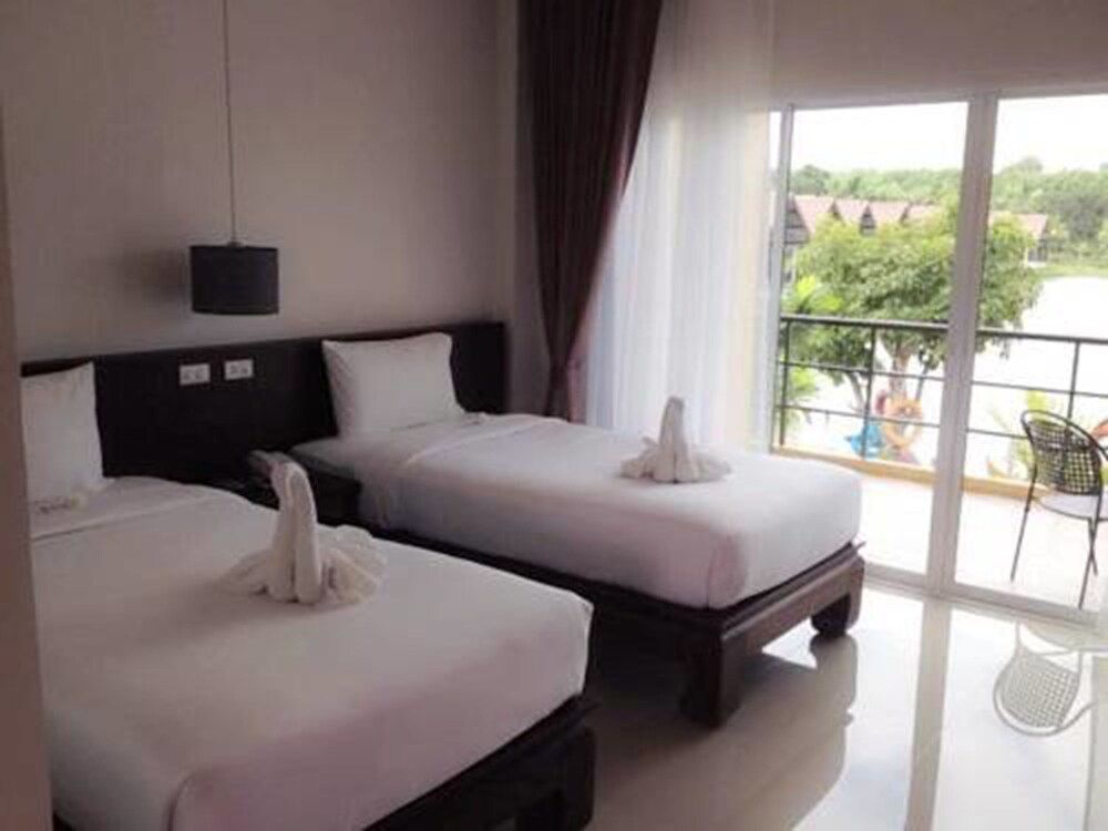 Tamali Hotel Deluxe Room 3